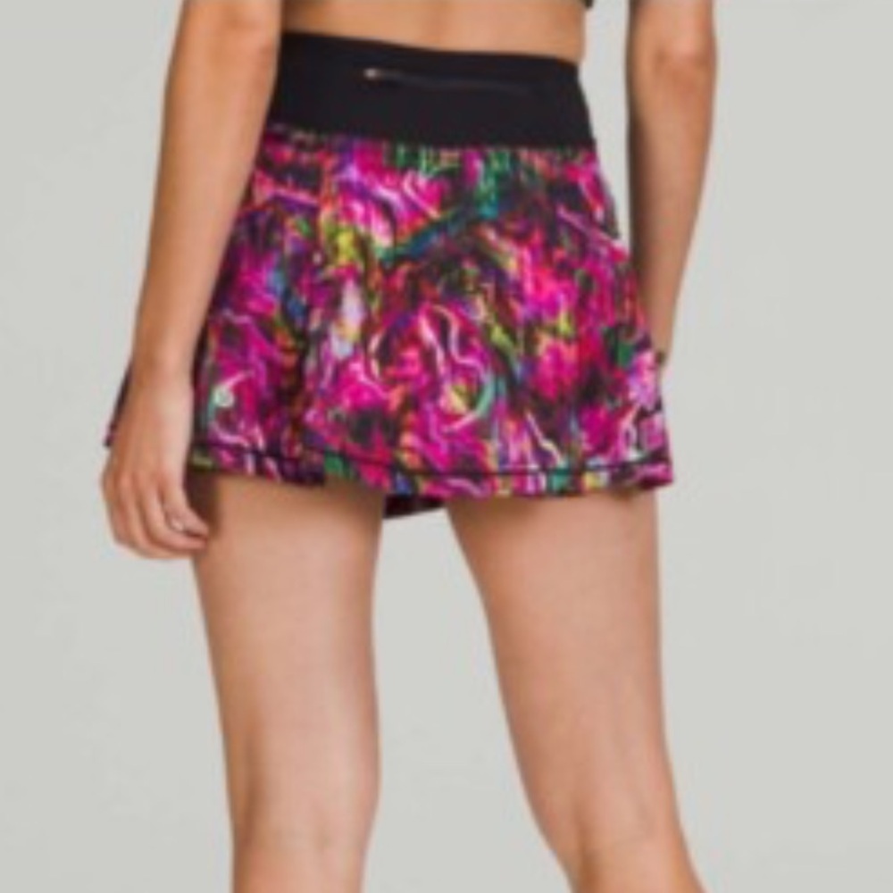 LULULEMON PACE RIVAL VIBRANT MULTICOLOR SKIRT/SKORT SIZE 6 - Picture 2 of 11